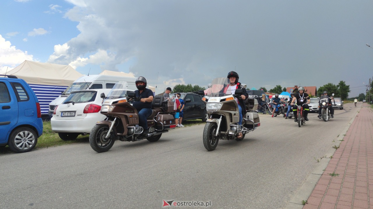 Zlot Oldtimerów w Rzekuniu [25.06.2023] - zdjęcie #46 - eOstroleka.pl