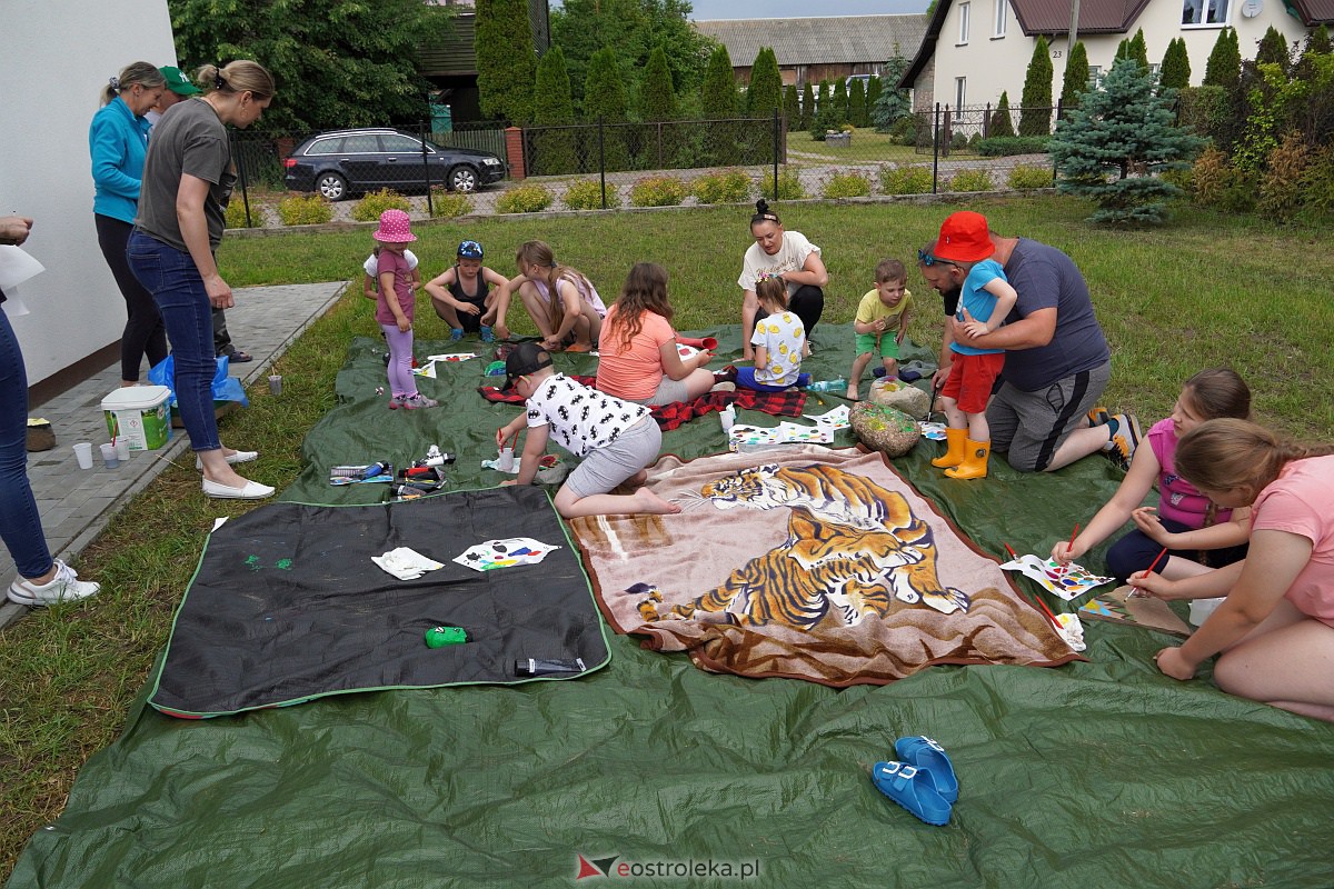 Malowanie na kamieniu - Konkurs rodzinny w Janochach [25.06.2023] - zdjęcie #36 - eOstroleka.pl