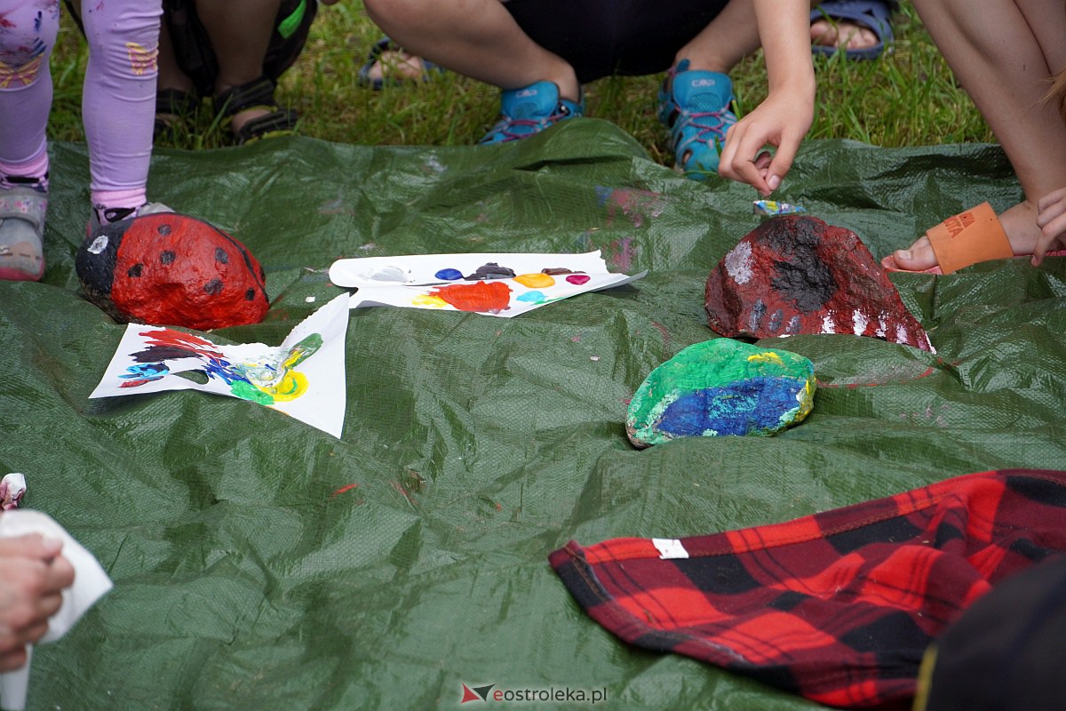 Malowanie na kamieniu - Konkurs rodzinny w Janochach [25.06.2023] - zdjęcie #31 - eOstroleka.pl