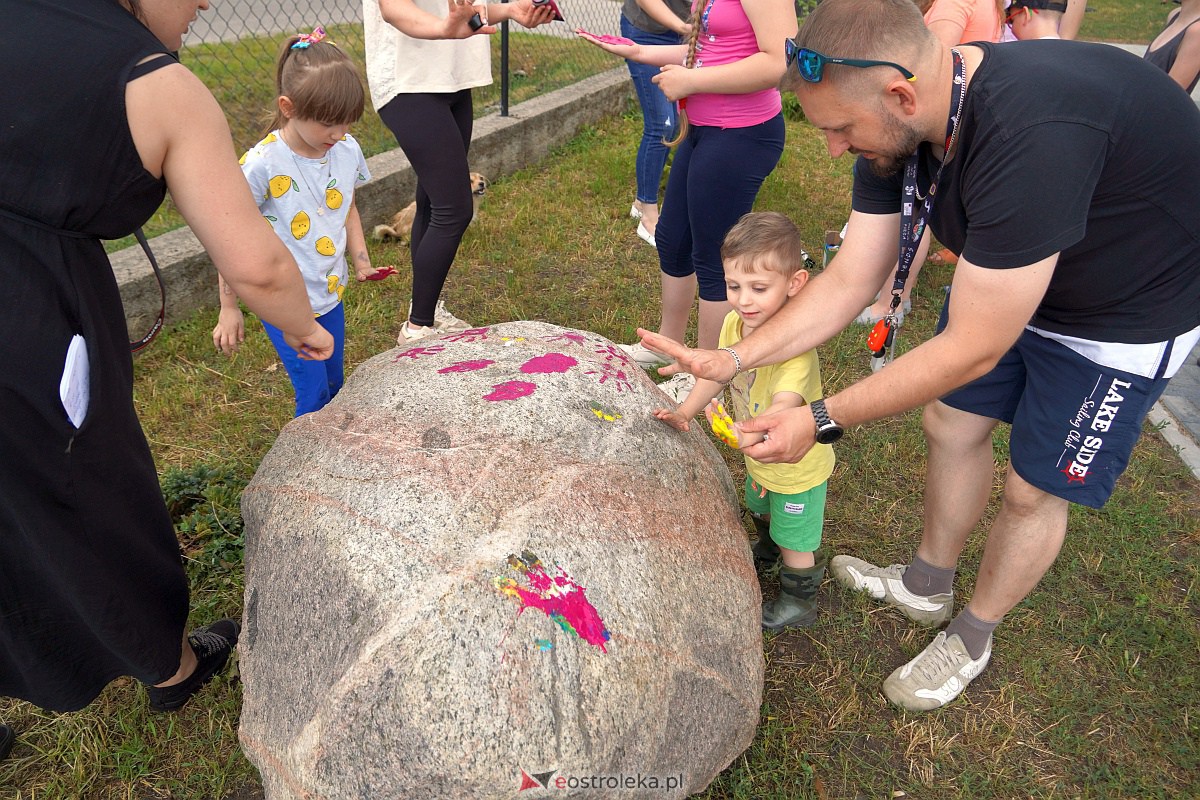 Malowanie na kamieniu - Konkurs rodzinny w Janochach [25.06.2023] - zdjęcie #21 - eOstroleka.pl