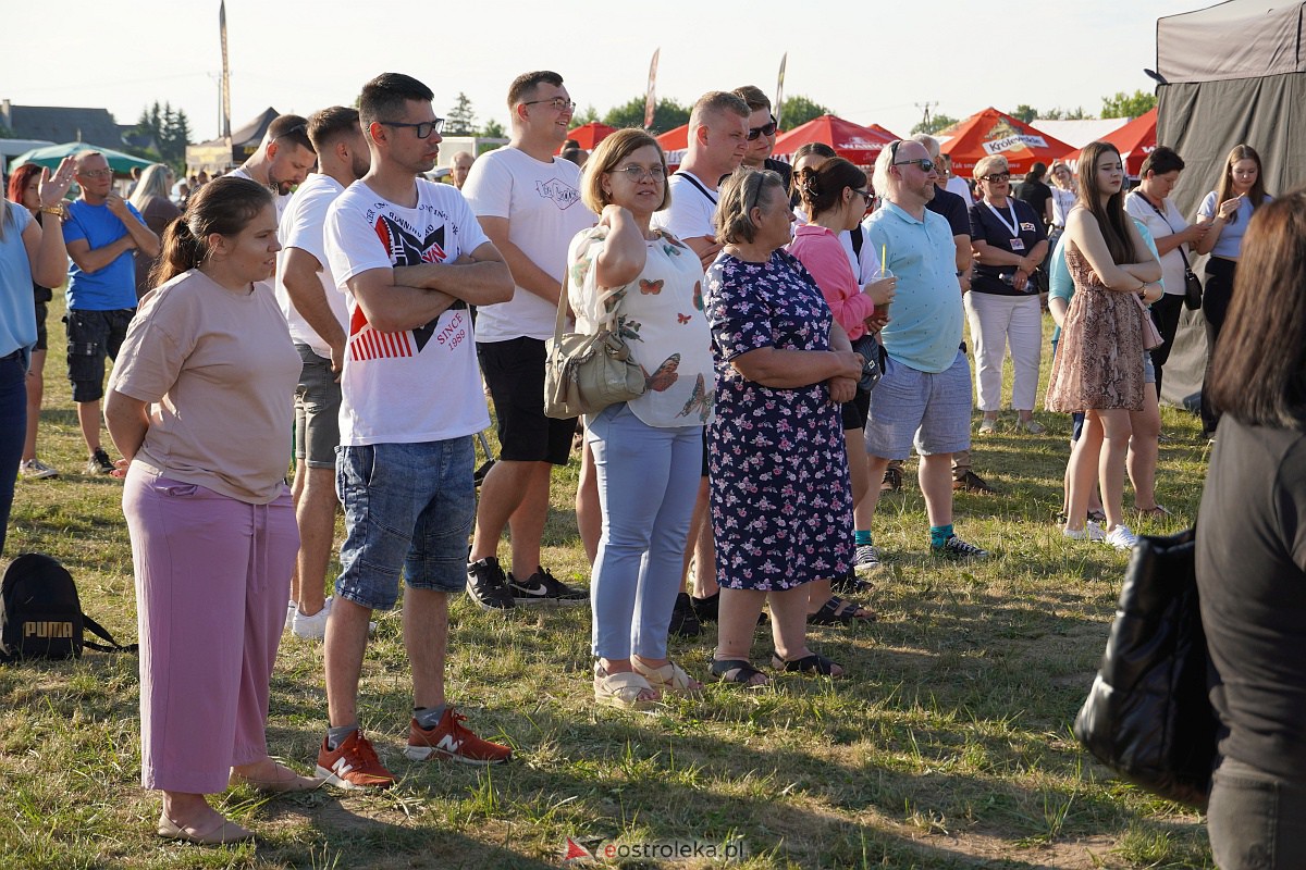 Rzekuń wita lato. Jacek Gwiazda, Roxaok, Miły Pan [25.04.2023] - zdjęcie #112 - eOstroleka.pl