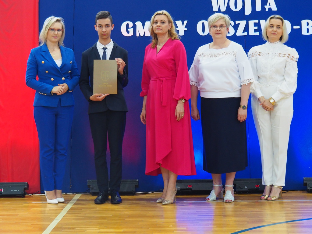II Gala Uczniowska w Olszewie-Borkach [26.06.2023] - zdjęcie #13 - eOstroleka.pl