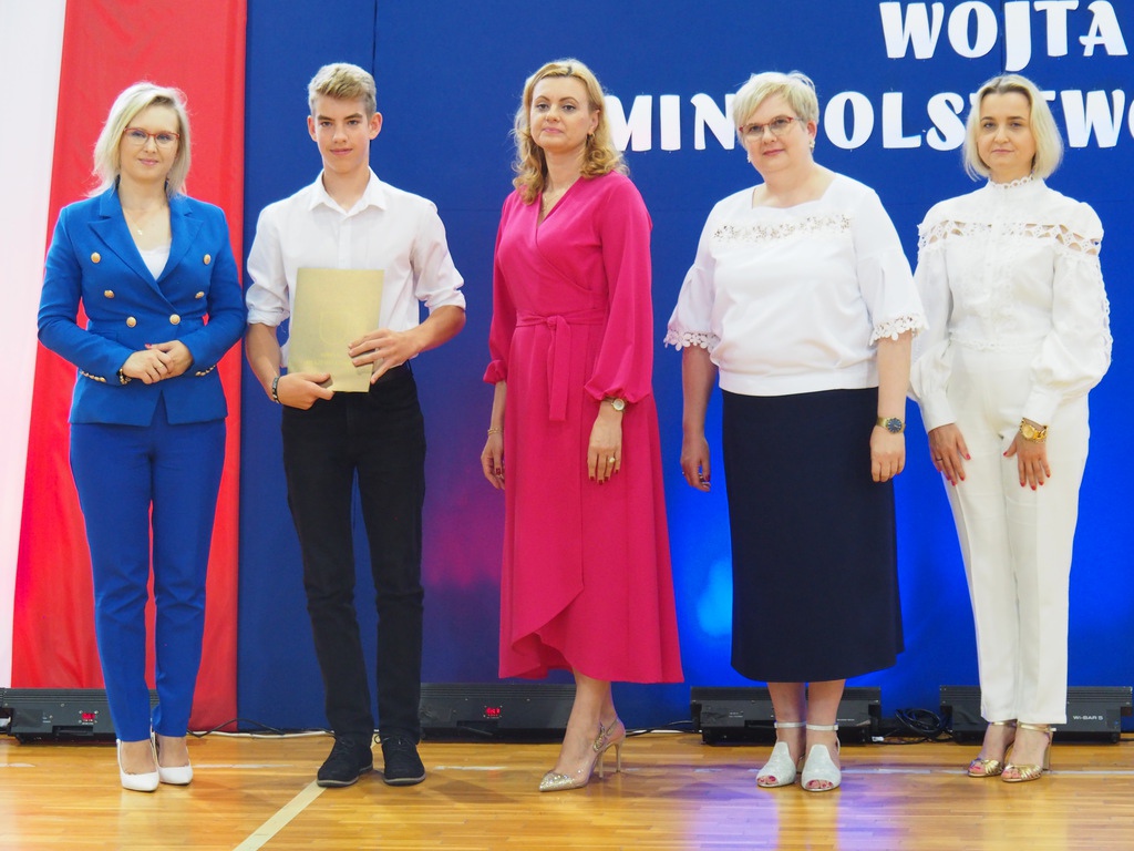 II Gala Uczniowska w Olszewie-Borkach [26.06.2023] - zdjęcie #15 - eOstroleka.pl