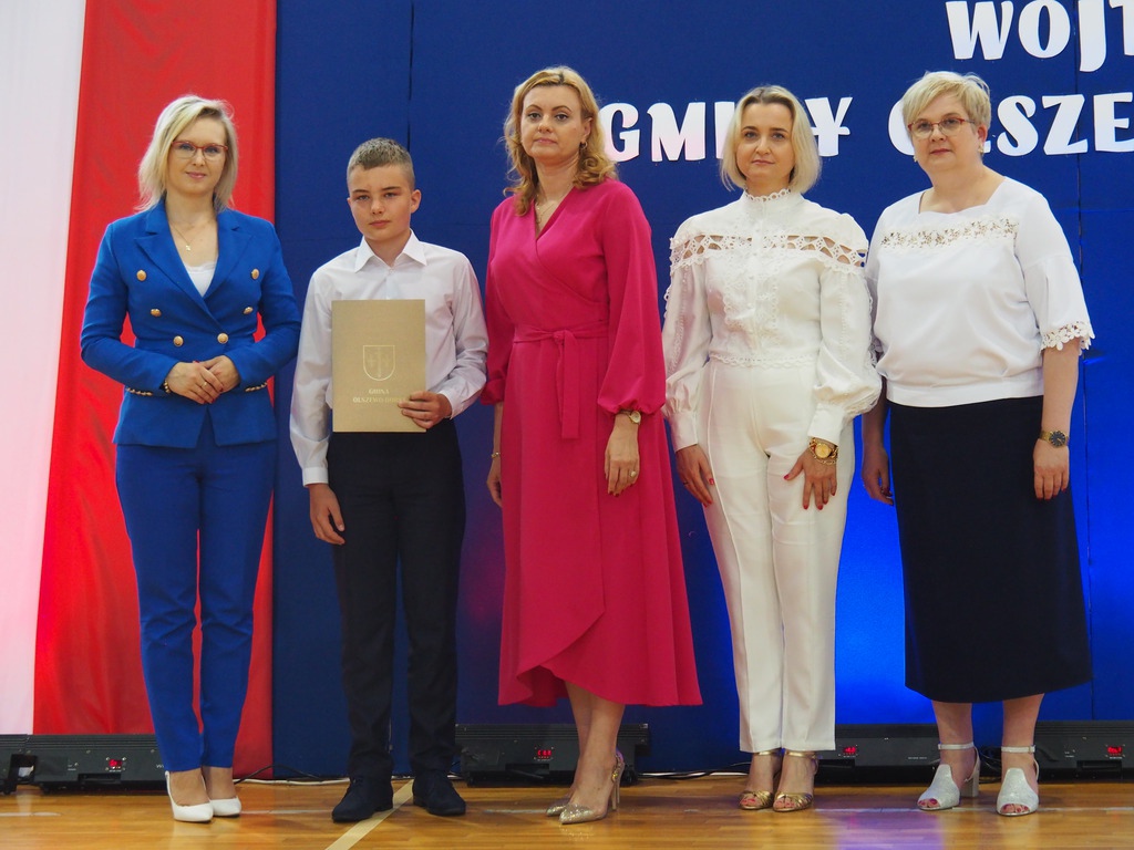 II Gala Uczniowska w Olszewie-Borkach [26.06.2023] - zdjęcie #12 - eOstroleka.pl