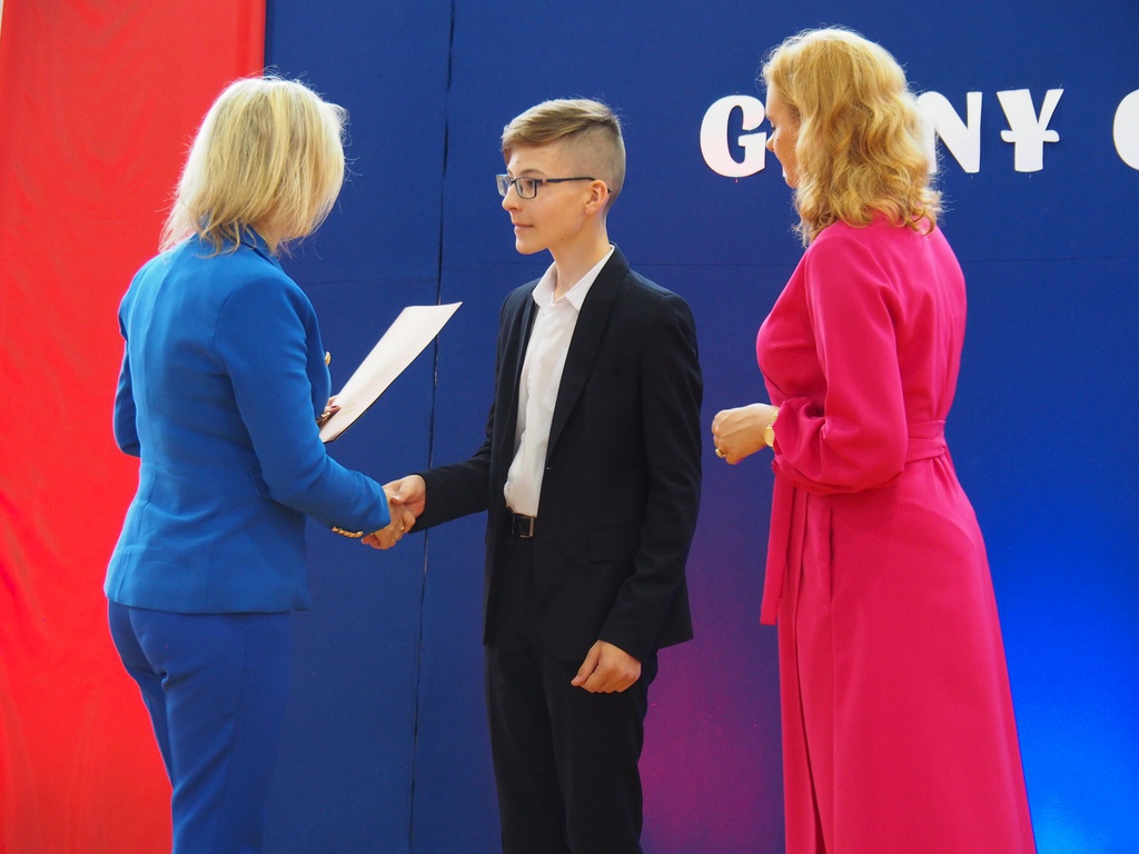 II Gala Uczniowska w Olszewie-Borkach [26.06.2023] - zdjęcie #3 - eOstroleka.pl