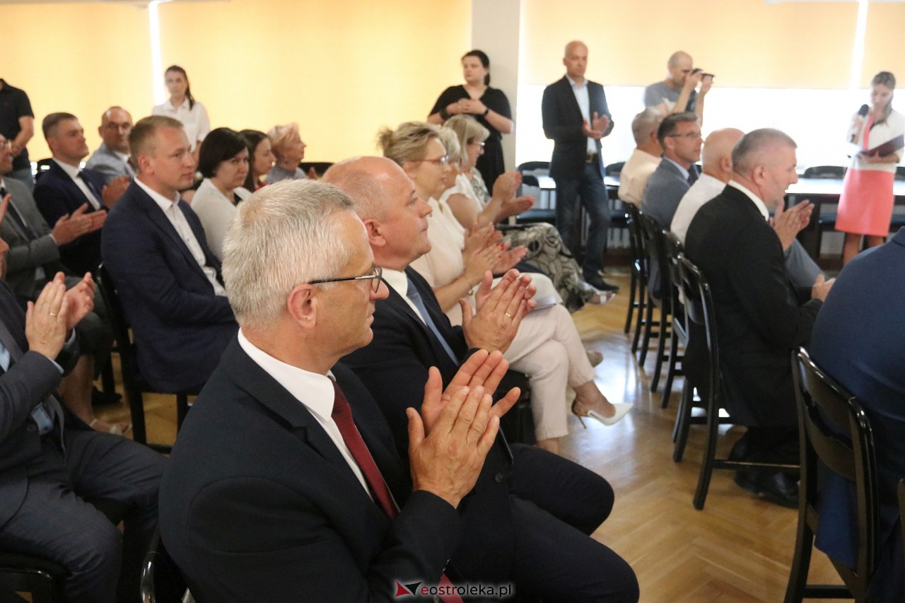 Podpisanie umów z samorządami [26.06.2023] - zdjęcie #48 - eOstroleka.pl