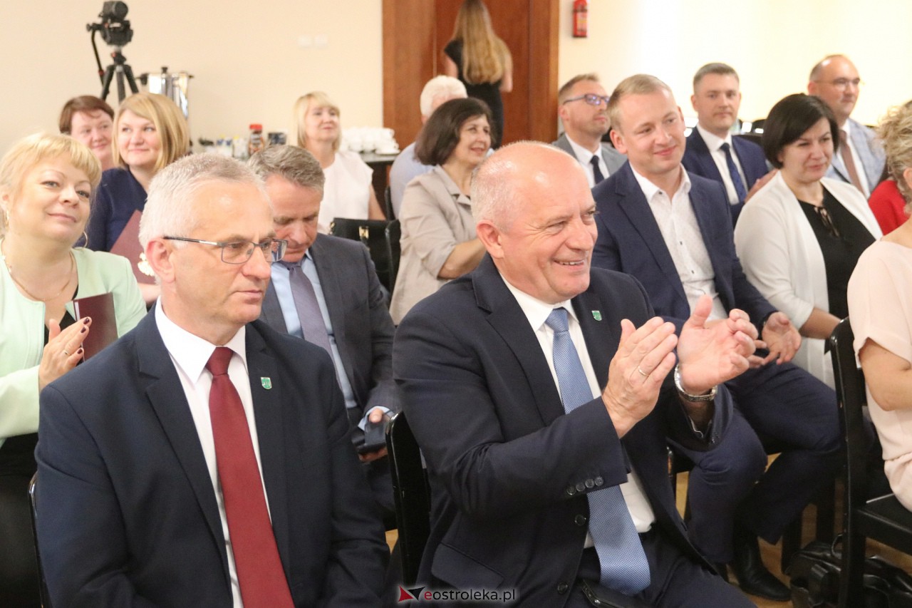 Podpisanie umów z samorządami [26.06.2023] - zdjęcie #40 - eOstroleka.pl
