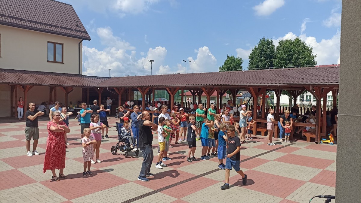 Rodzinny festyn w Łysych pod hasłem “Razem mamy siłę” [27.06.2023] - zdjęcie #30 - eOstroleka.pl