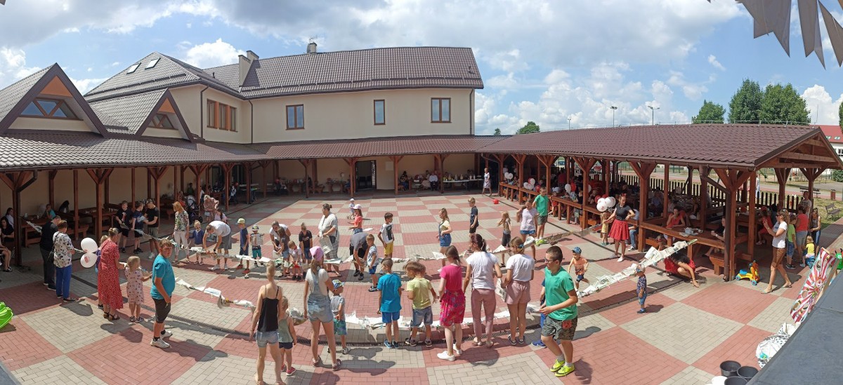 Rodzinny festyn w Łysych pod hasłem “Razem mamy siłę” [27.06.2023] - zdjęcie #1 - eOstroleka.pl