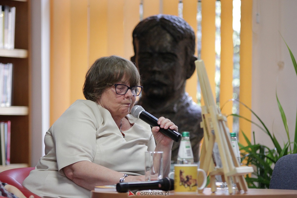 O “Dziewczynie z Ostrołęki” i nie tylko z Lucyną Rutkowską-Wiśniewską [27.06.2023] - zdjęcie #11 - eOstroleka.pl