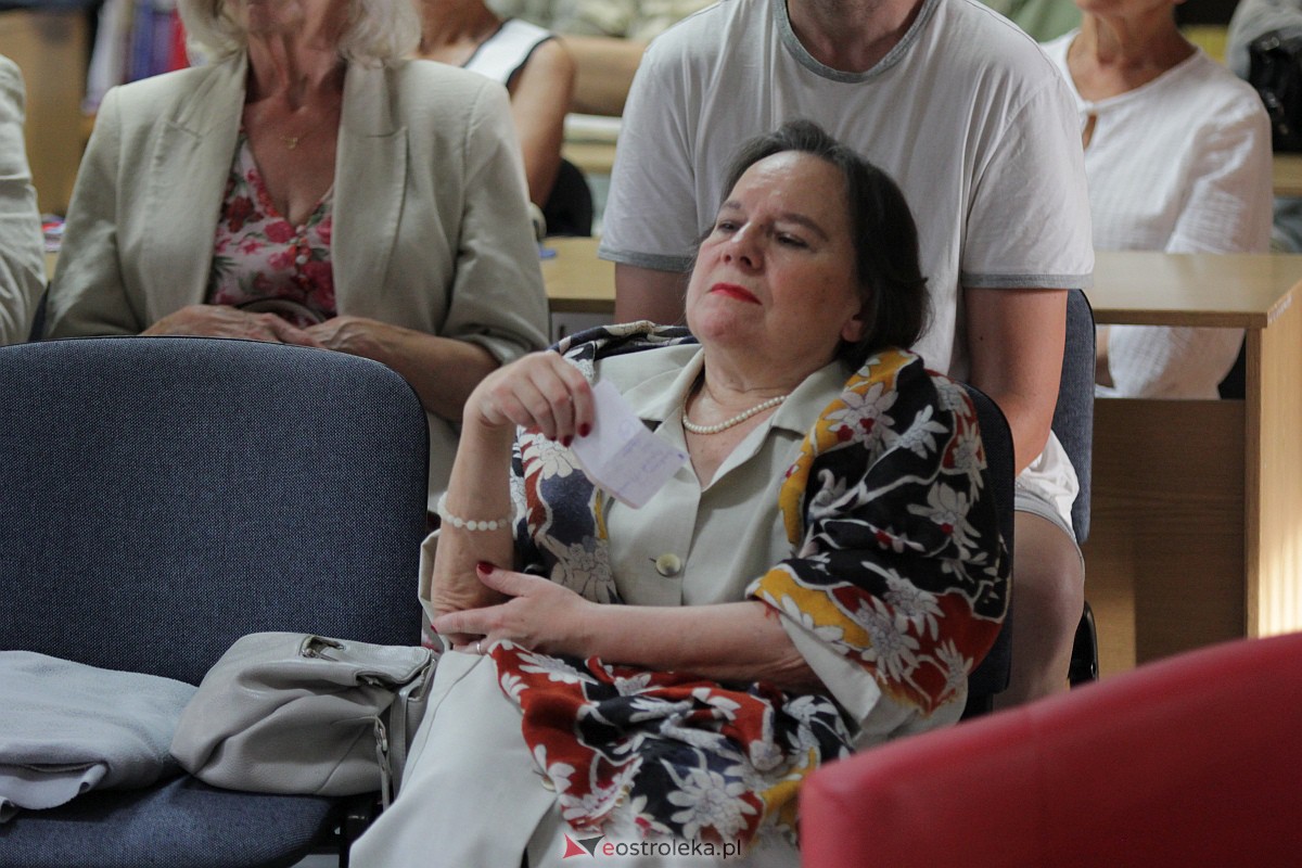 O “Dziewczynie z Ostrołęki” i nie tylko z Lucyną Rutkowską-Wiśniewską [27.06.2023] - zdjęcie #6 - eOstroleka.pl