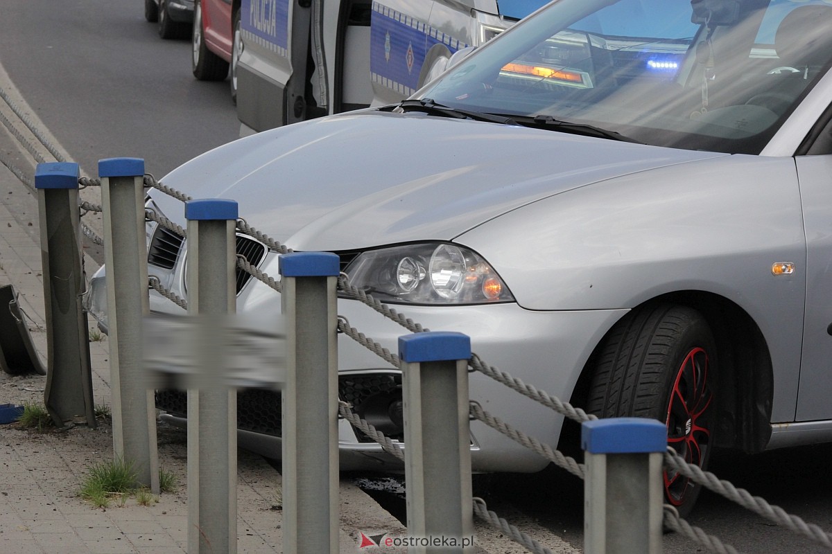 Wypadek na moście im. kardynała Wyszyńskiego w Ostrołęce [30.06.2023] - zdjęcie #6 - eOstroleka.pl