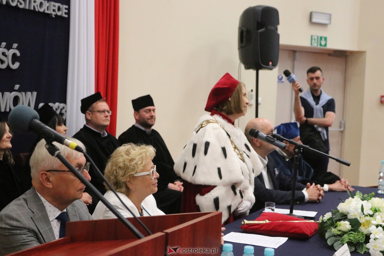 Zakończenie roku akademickiego WSAP [01.07.2023] - zdjęcie #60 - eOstroleka.pl