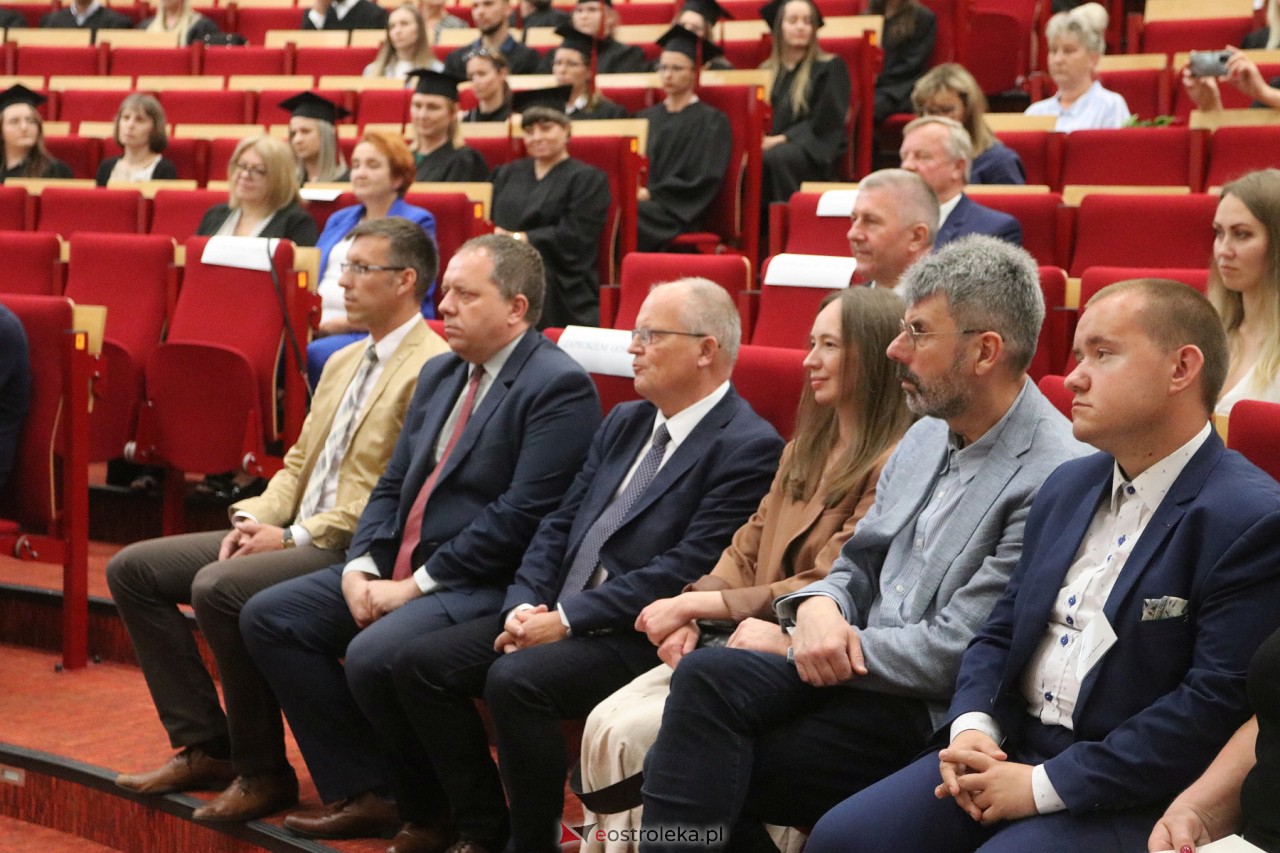 Zakończenie roku akademickiego WSAP [01.07.2023] - zdjęcie #55 - eOstroleka.pl