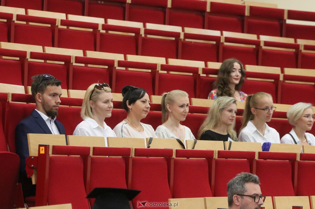Zakończenie roku akademickiego WSAP [01.07.2023] - zdjęcie #44 - eOstroleka.pl