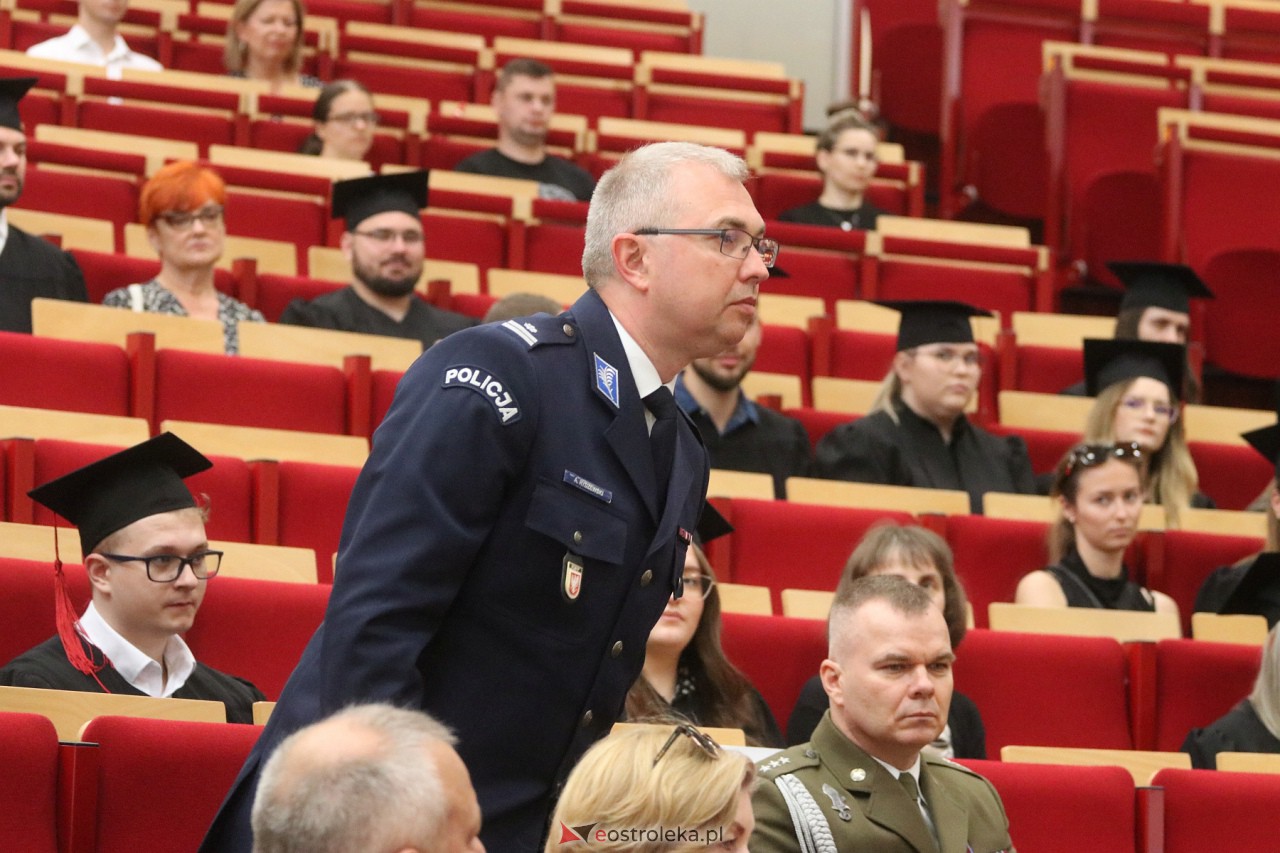 Zakończenie roku akademickiego WSAP [01.07.2023] - zdjęcie #30 - eOstroleka.pl