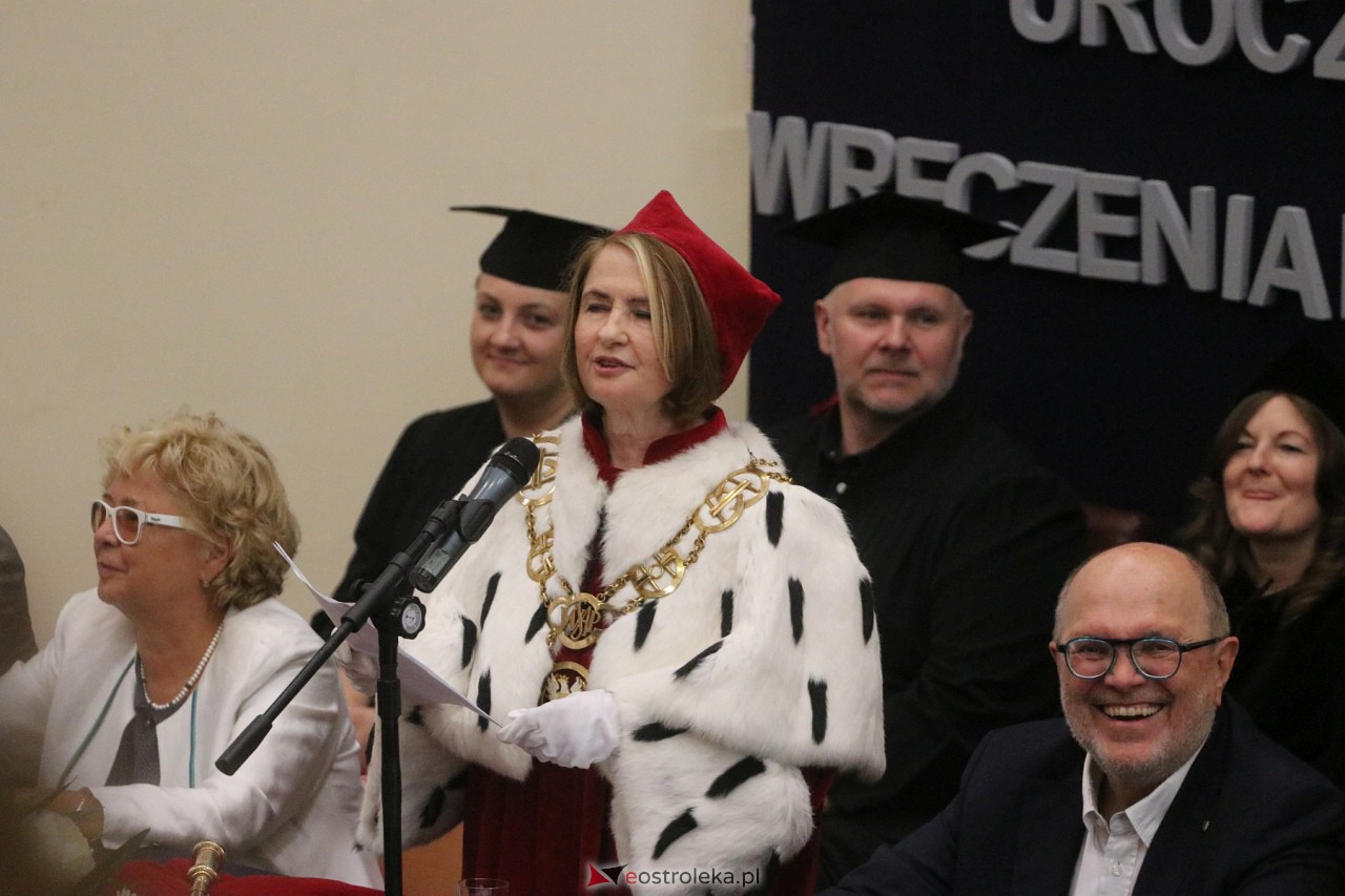 Zakończenie roku akademickiego WSAP [01.07.2023] - zdjęcie #16 - eOstroleka.pl