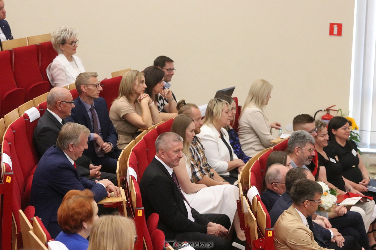 Zakończenie roku akademickiego WSAP [01.07.2023] - zdjęcie #12 - eOstroleka.pl