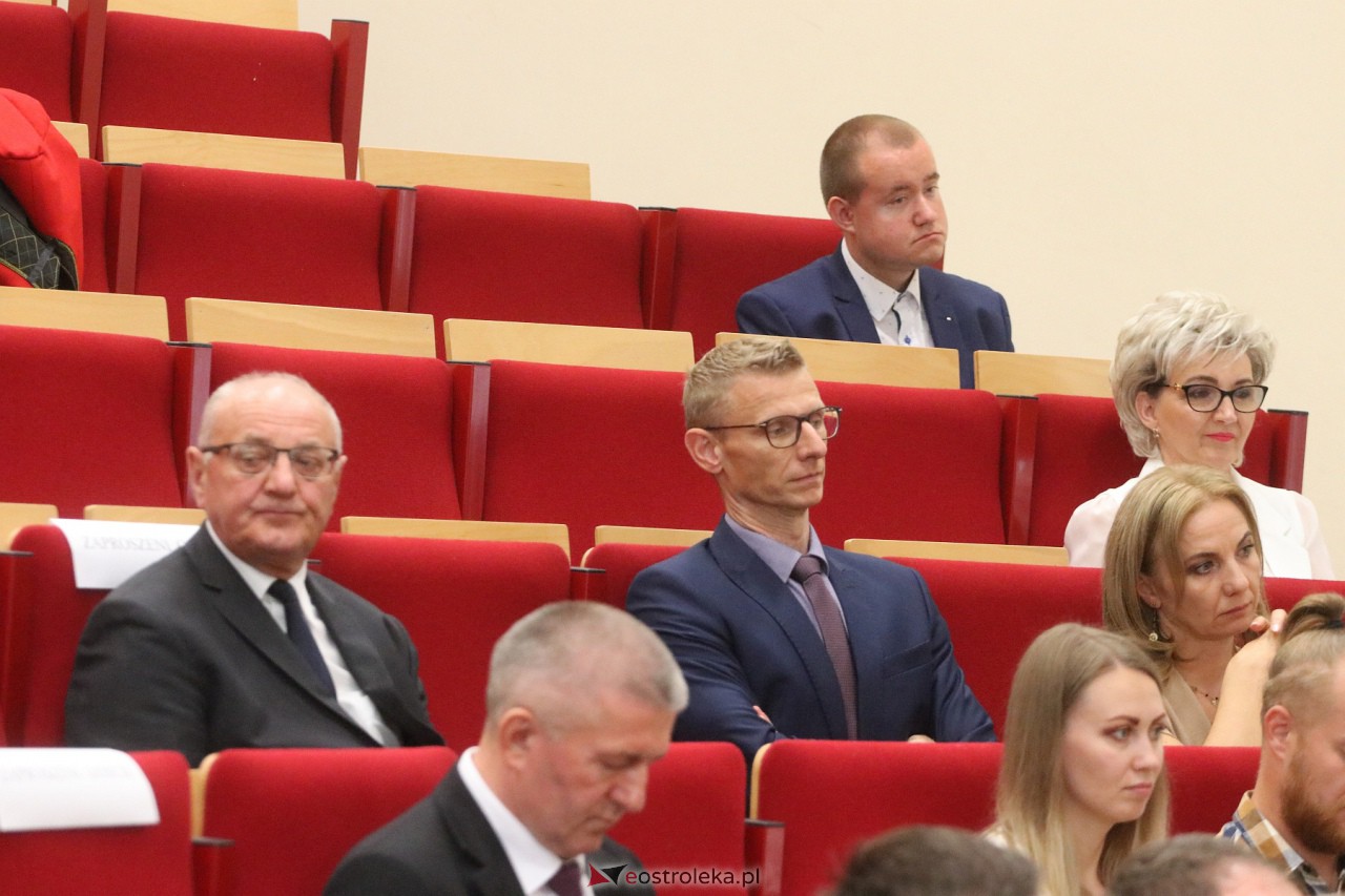 Zakończenie roku akademickiego WSAP [01.07.2023] - zdjęcie #9 - eOstroleka.pl
