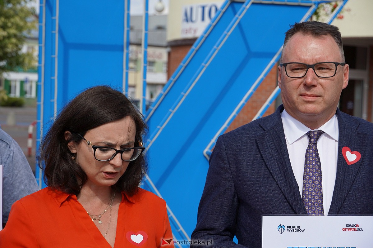 Akcja Koalicji Obywatelskiej Pilnuję wyborów - Kamila Gasiuk-Pihowicz w Ostrołęce [1.07.2023] - zdjęcie #8 - eOstroleka.pl