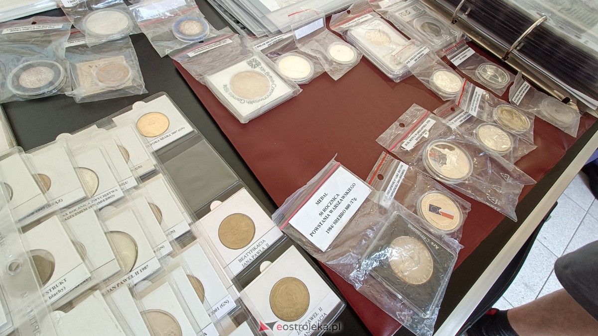 Giełda kolekcjonerska Klubu Unikat [02.07.2023] - zdjęcie #42 - eOstroleka.pl