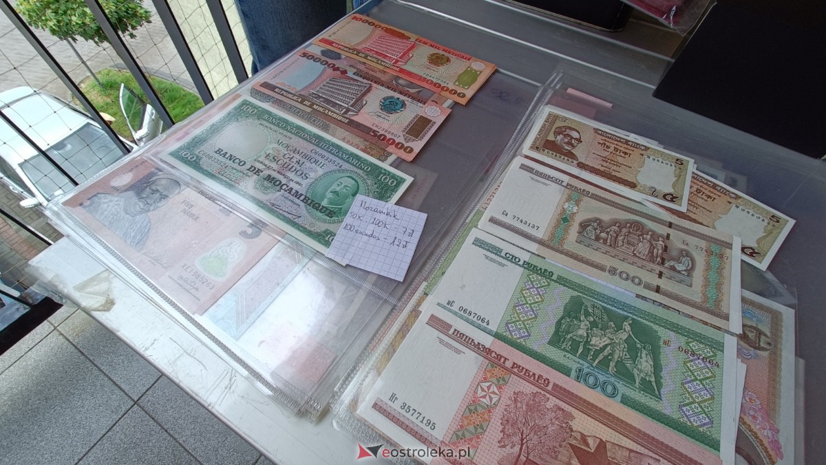 Giełda kolekcjonerska Klubu Unikat [02.07.2023] - zdjęcie #26 - eOstroleka.pl