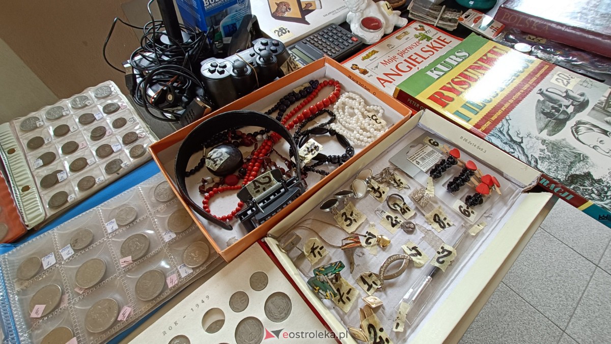 Giełda kolekcjonerska Klubu Unikat [02.07.2023] - zdjęcie #17 - eOstroleka.pl