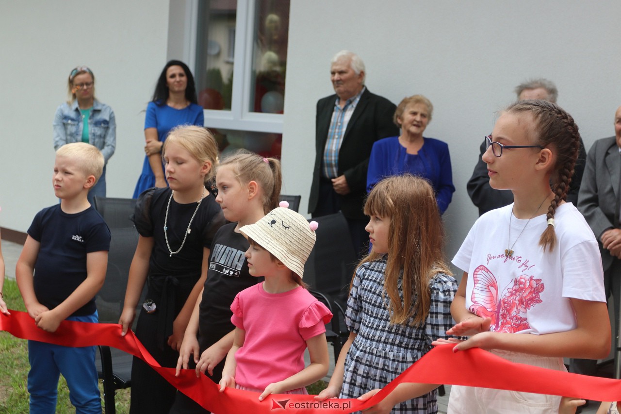 Otwarcie świetlicy wiejskiej w Janochach [02.07.2023] - zdjęcie #66 - eOstroleka.pl