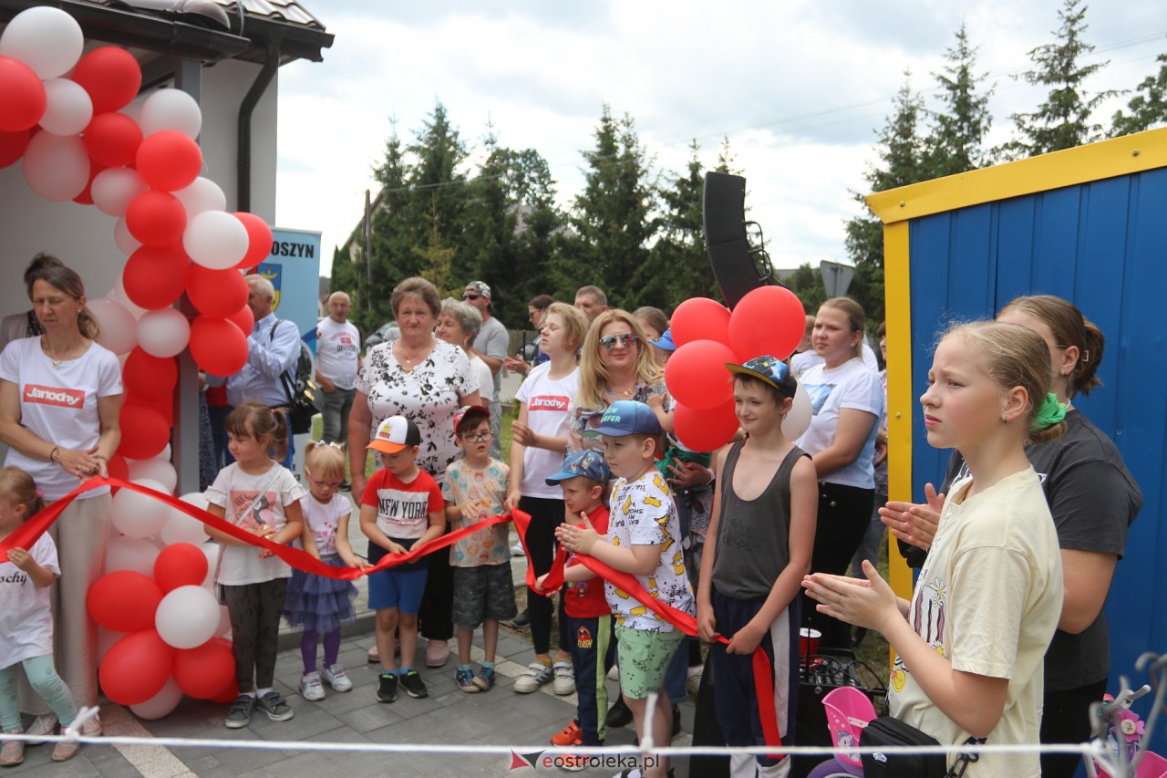 Otwarcie świetlicy wiejskiej w Janochach [02.07.2023] - zdjęcie #64 - eOstroleka.pl