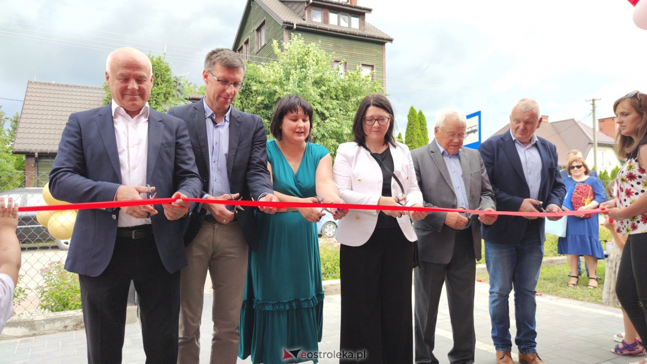 Otwarcie świetlicy wiejskiej w Janochach [02.07.2023] - zdjęcie #53 - eOstroleka.pl
