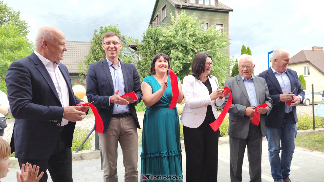 Otwarcie świetlicy wiejskiej w Janochach [02.07.2023] - zdjęcie #49 - eOstroleka.pl