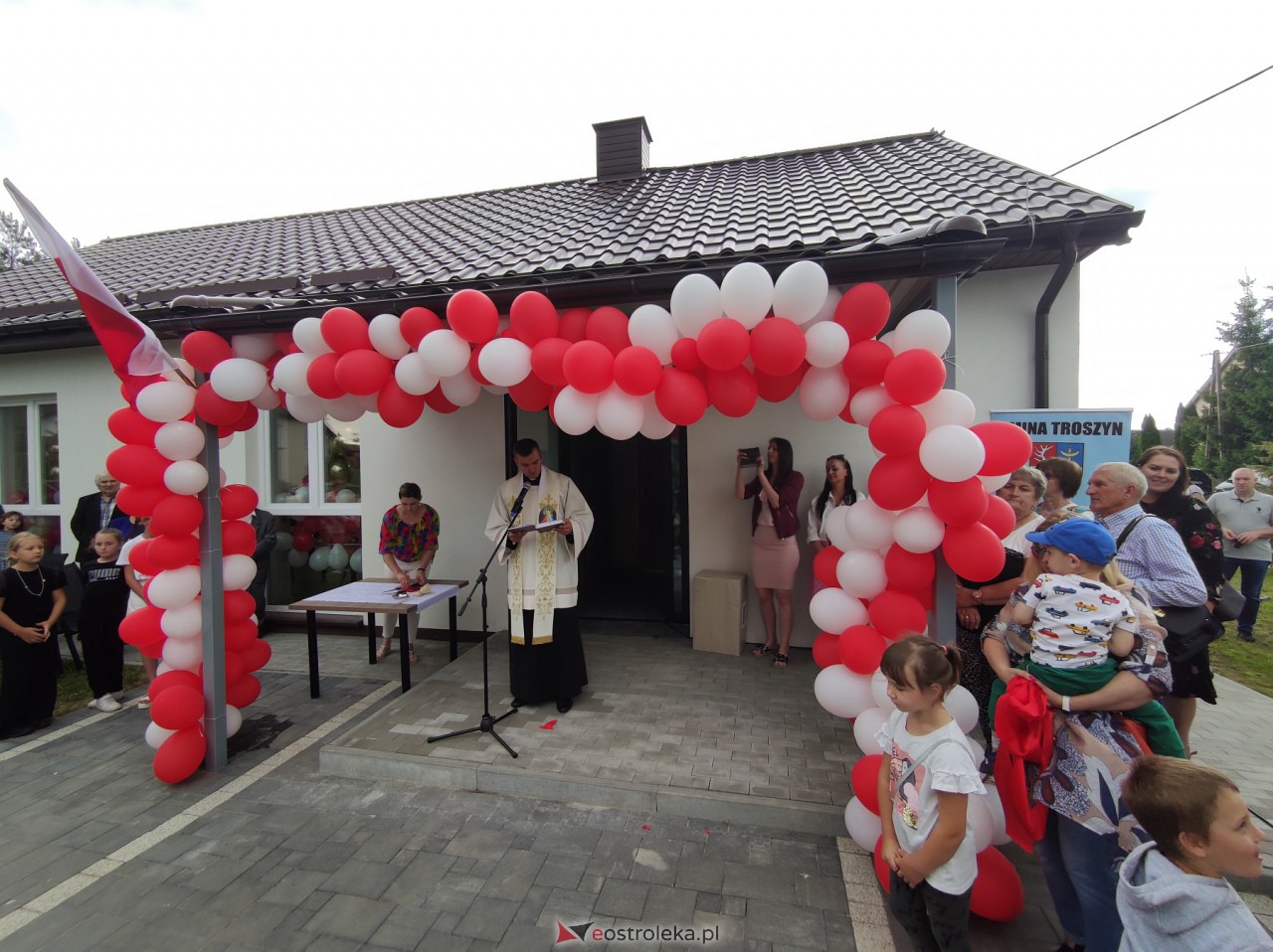 Otwarcie świetlicy wiejskiej w Janochach [02.07.2023] - zdjęcie #43 - eOstroleka.pl