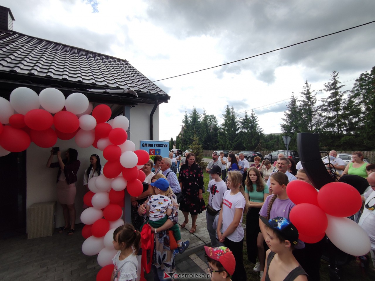 Otwarcie świetlicy wiejskiej w Janochach [02.07.2023] - zdjęcie #42 - eOstroleka.pl