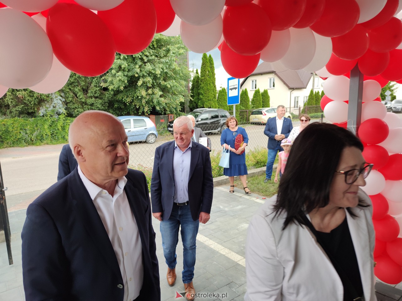 Otwarcie świetlicy wiejskiej w Janochach [02.07.2023] - zdjęcie #41 - eOstroleka.pl