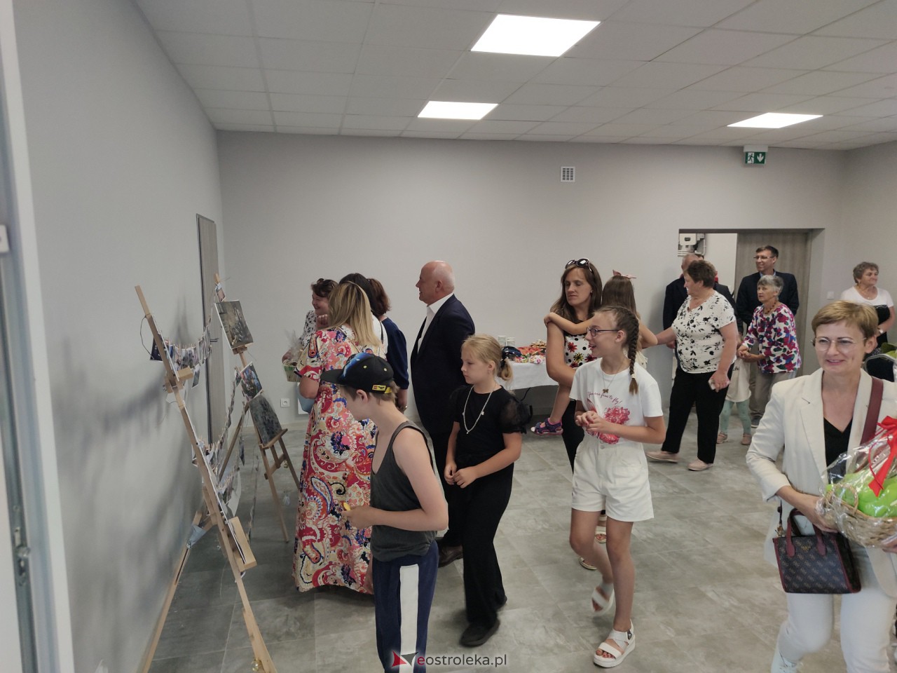 Otwarcie świetlicy wiejskiej w Janochach [02.07.2023] - zdjęcie #31 - eOstroleka.pl