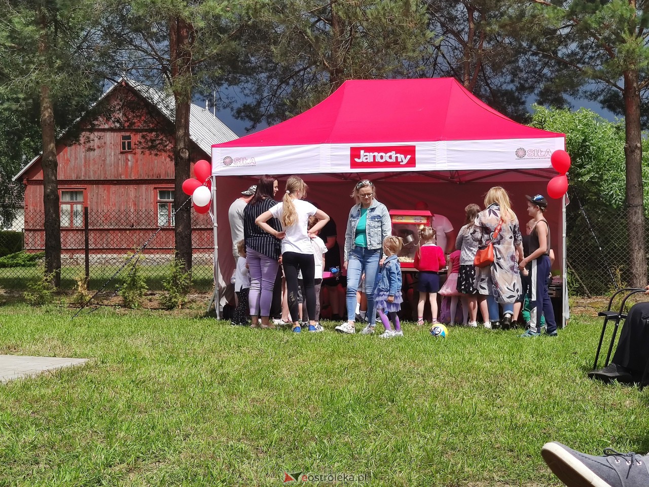 Otwarcie świetlicy wiejskiej w Janochach [02.07.2023] - zdjęcie #20 - eOstroleka.pl