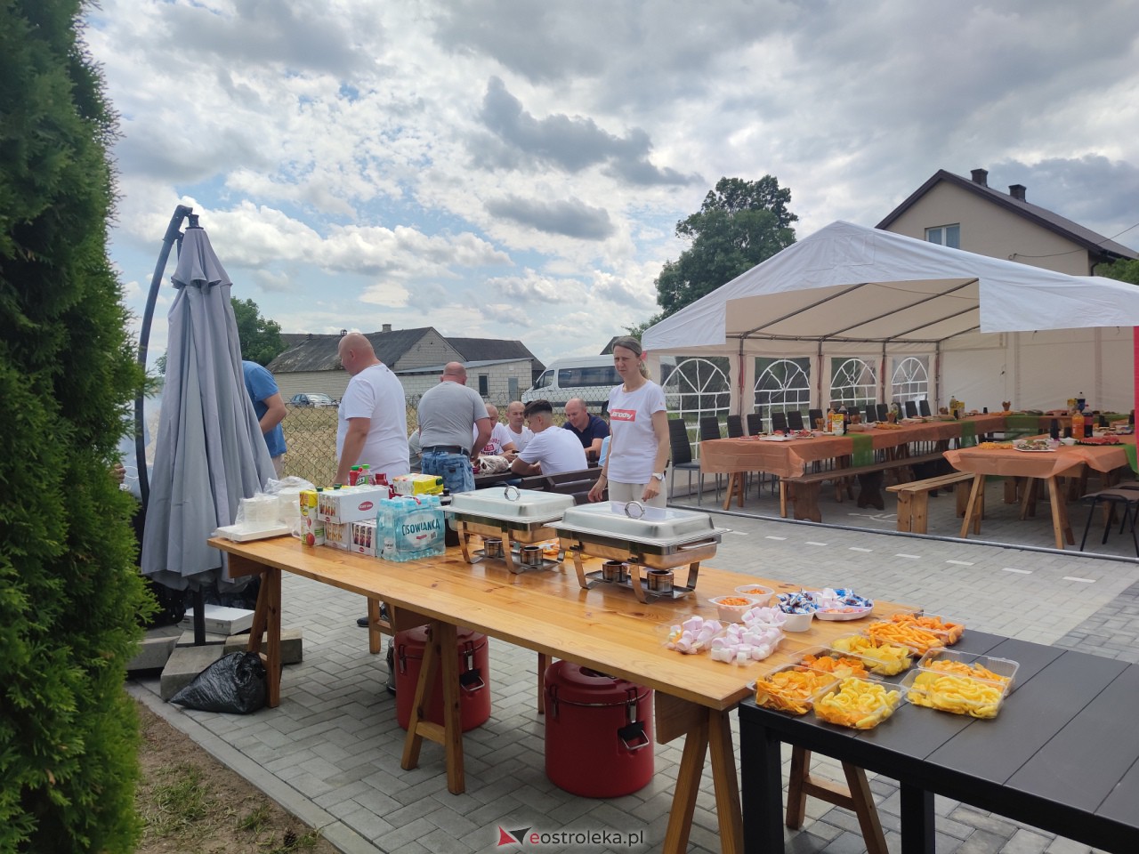 Otwarcie świetlicy wiejskiej w Janochach [02.07.2023] - zdjęcie #12 - eOstroleka.pl