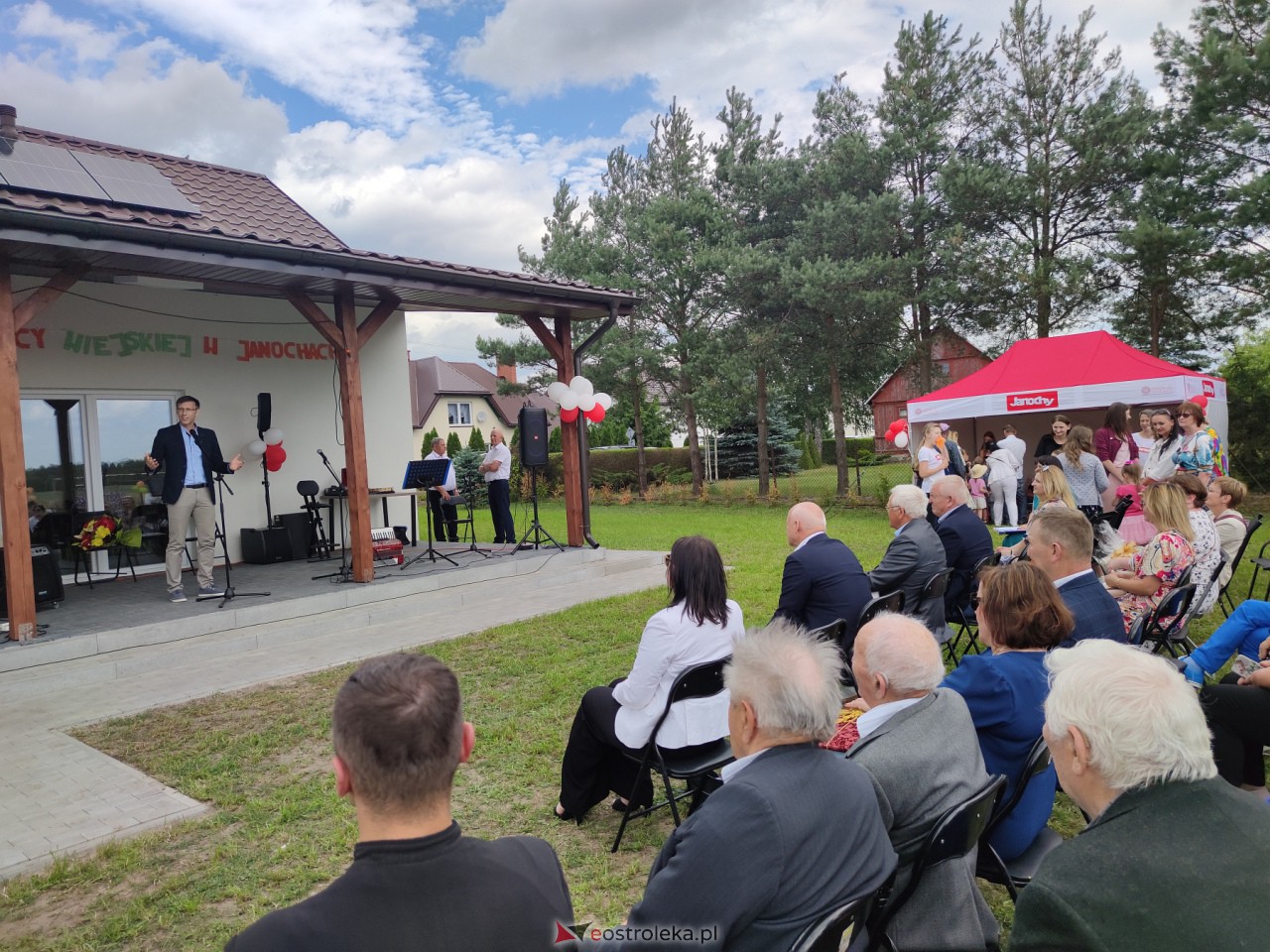 Otwarcie świetlicy wiejskiej w Janochach [02.07.2023] - zdjęcie #4 - eOstroleka.pl