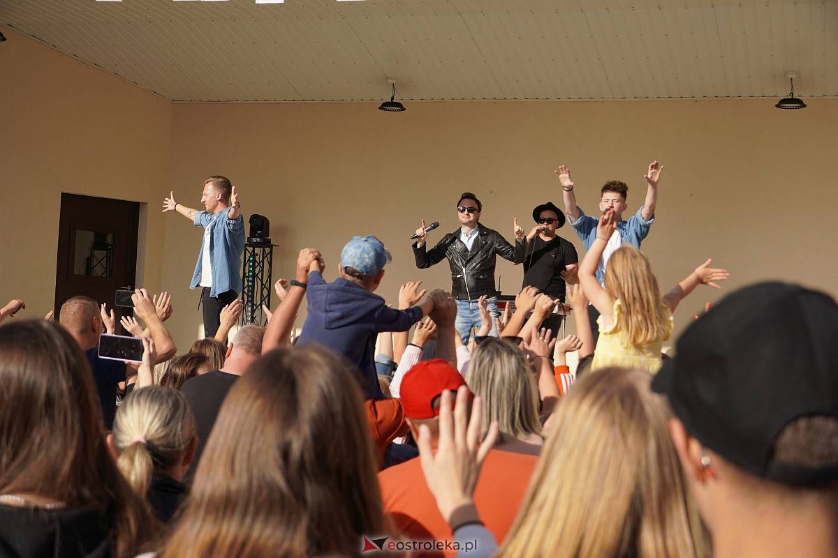 Piknik Nasz Wspólny czas w Łysych. Wystąpił zespół After Party [2.07.2023] - zdjęcie #123 - eOstroleka.pl