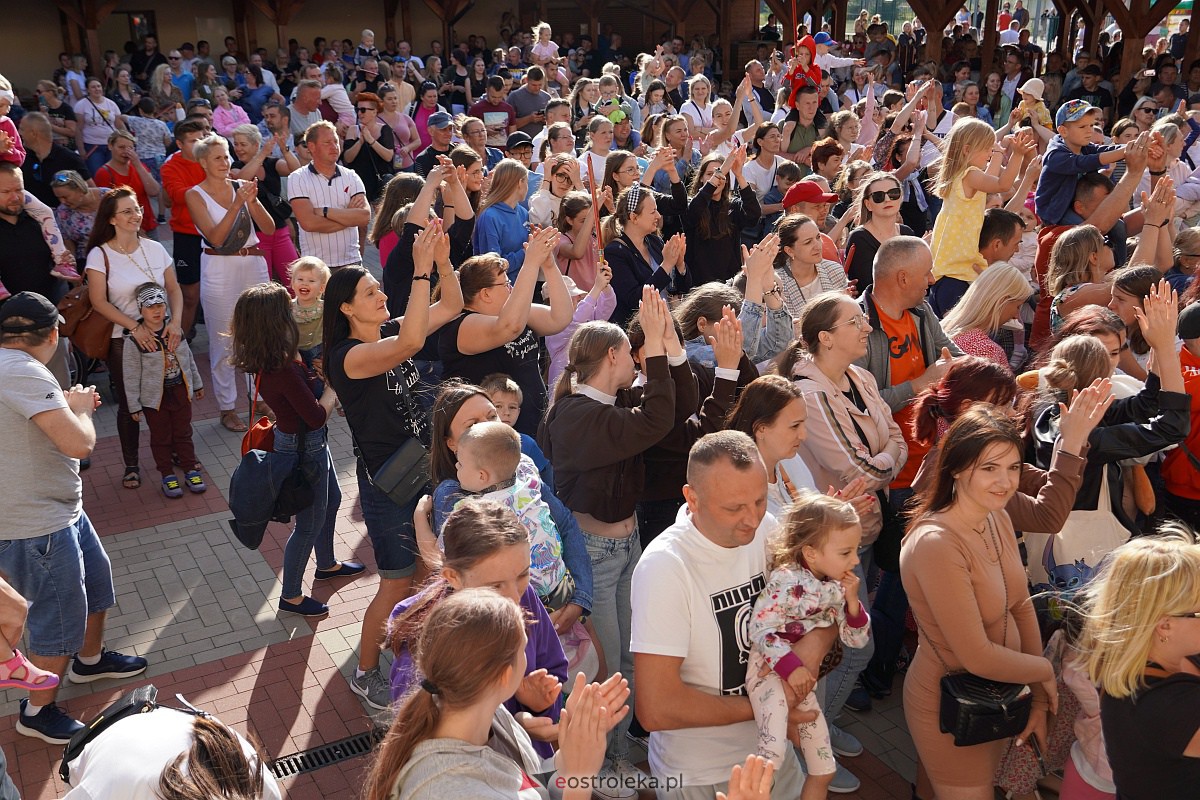 Piknik Nasz Wspólny czas w Łysych. Wystąpił zespół After Party [2.07.2023] - zdjęcie #116 - eOstroleka.pl