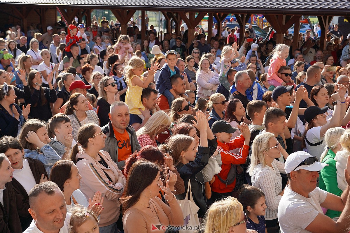 Piknik Nasz Wspólny czas w Łysych. Wystąpił zespół After Party [2.07.2023] - zdjęcie #113 - eOstroleka.pl