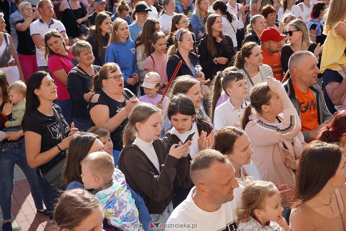 Piknik Nasz Wspólny czas w Łysych. Wystąpił zespół After Party [2.07.2023] - zdjęcie #106 - eOstroleka.pl
