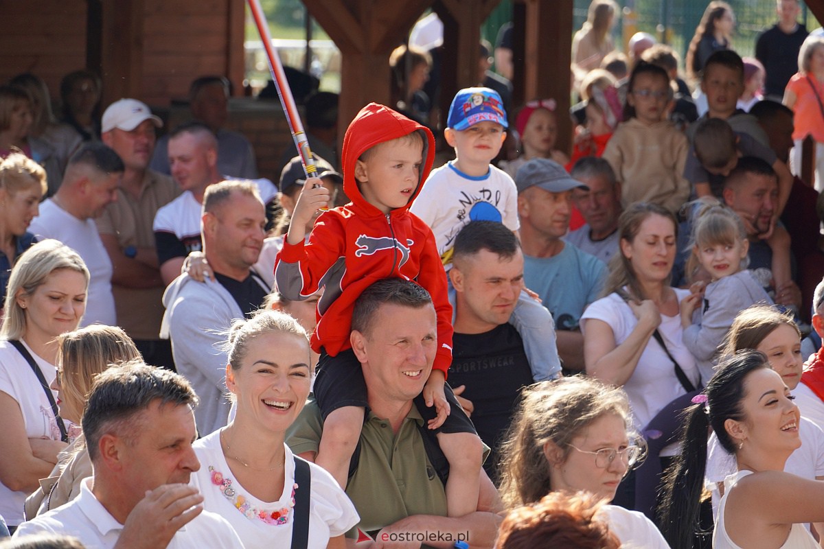 Piknik Nasz Wspólny czas w Łysych. Wystąpił zespół After Party [2.07.2023] - zdjęcie #99 - eOstroleka.pl