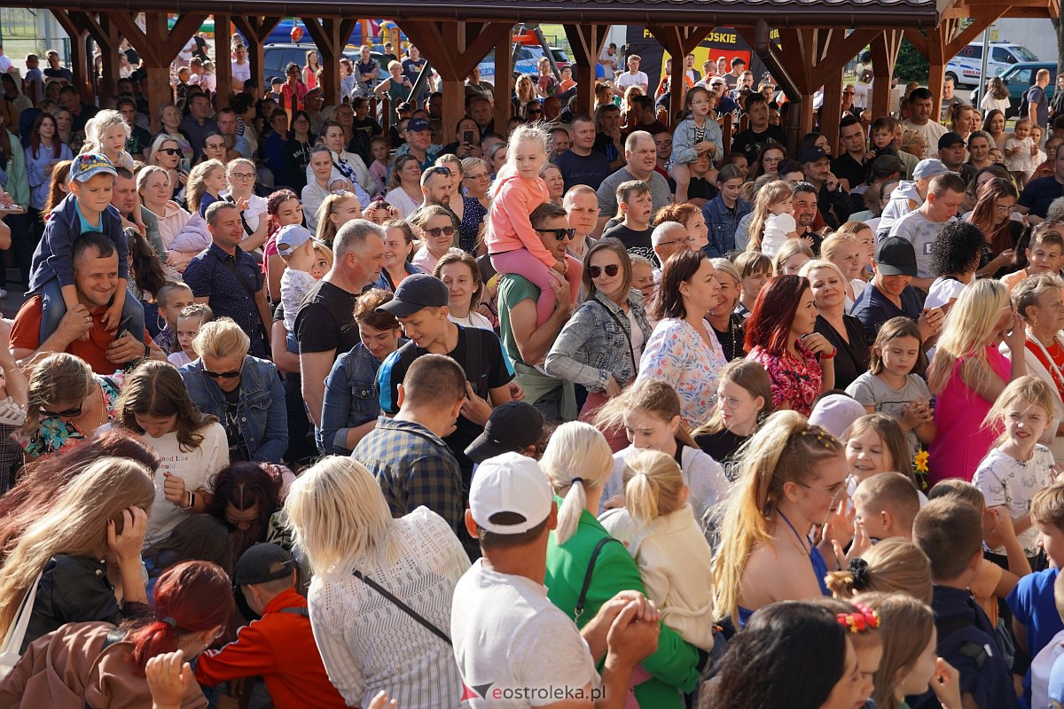 Piknik Nasz Wspólny czas w Łysych. Wystąpił zespół After Party [2.07.2023] - zdjęcie #96 - eOstroleka.pl