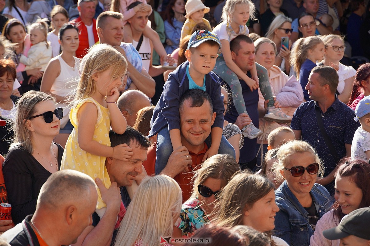 Piknik Nasz Wspólny czas w Łysych. Wystąpił zespół After Party [2.07.2023] - zdjęcie #94 - eOstroleka.pl