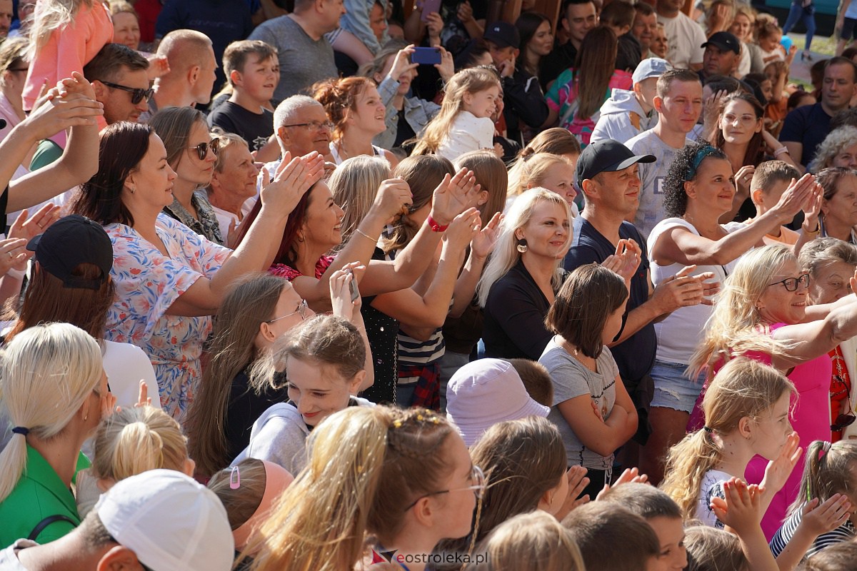 Piknik Nasz Wspólny czas w Łysych. Wystąpił zespół After Party [2.07.2023] - zdjęcie #77 - eOstroleka.pl