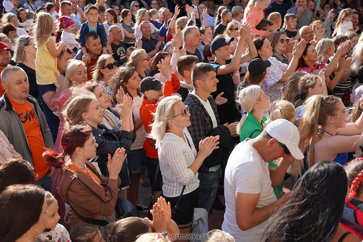Piknik Nasz Wspólny czas w Łysych. Wystąpił zespół After Party [2.07.2023] - zdjęcie #75 - eOstroleka.pl