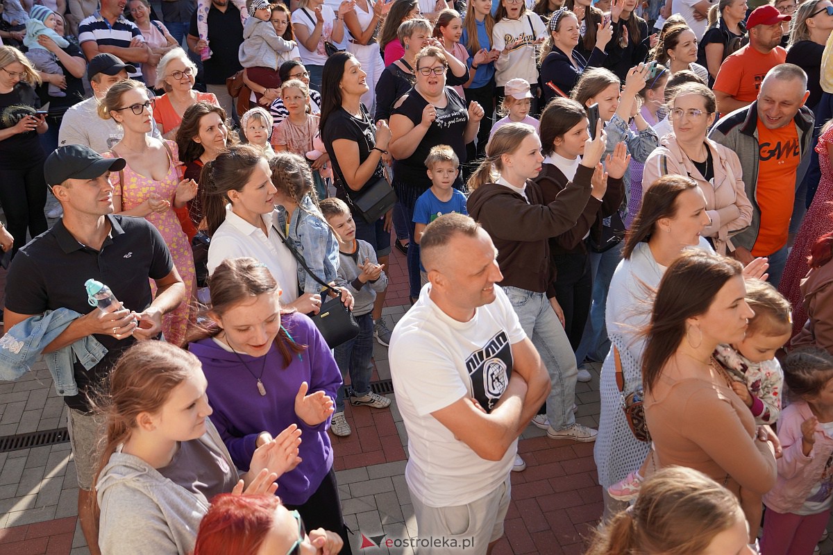 Piknik Nasz Wspólny czas w Łysych. Wystąpił zespół After Party [2.07.2023] - zdjęcie #73 - eOstroleka.pl
