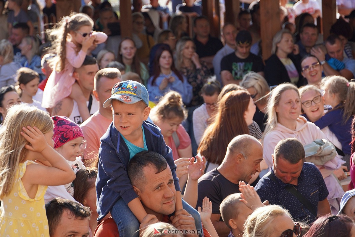 Piknik Nasz Wspólny czas w Łysych. Wystąpił zespół After Party [2.07.2023] - zdjęcie #70 - eOstroleka.pl