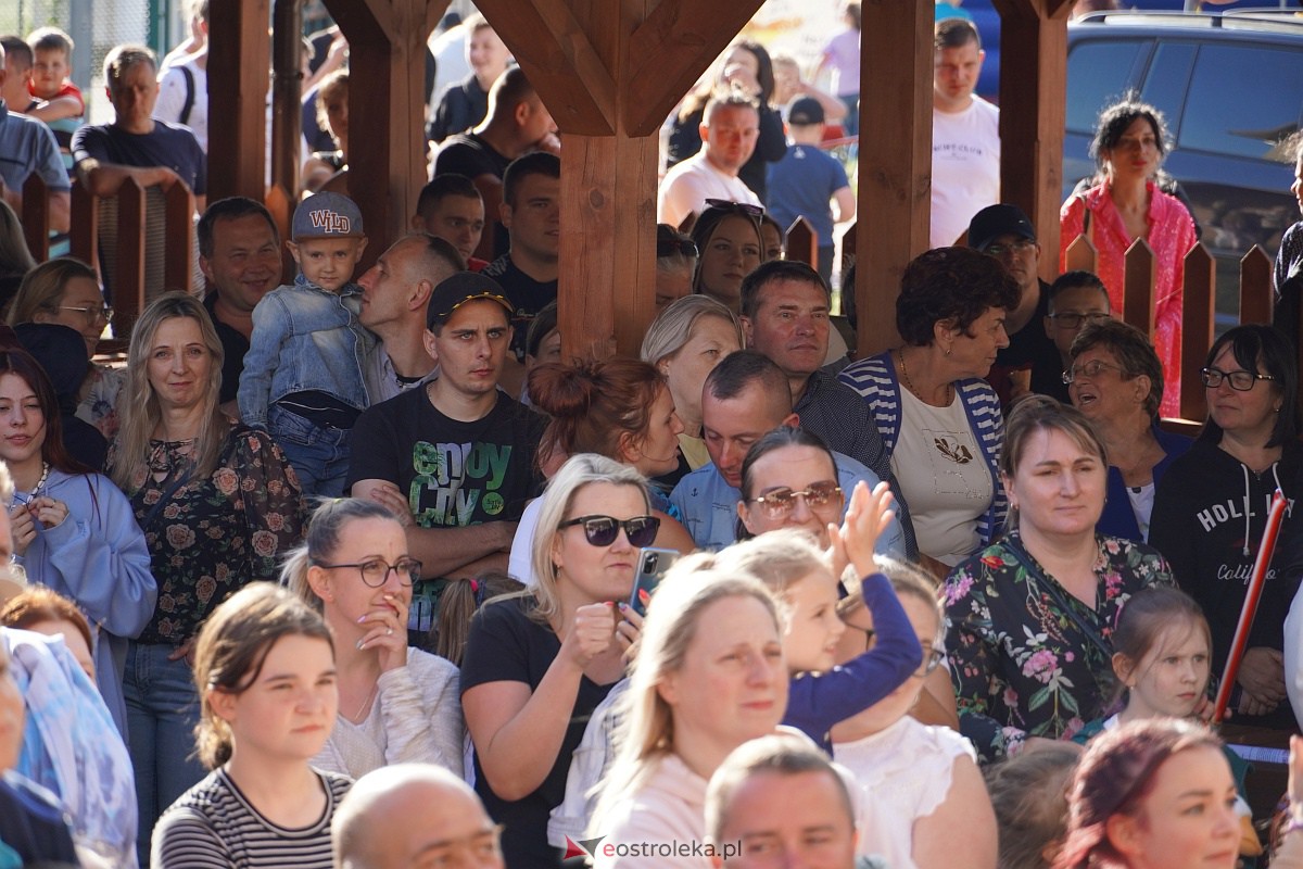 Piknik Nasz Wspólny czas w Łysych. Wystąpił zespół After Party [2.07.2023] - zdjęcie #60 - eOstroleka.pl